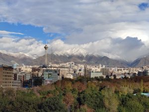 مادرخوانده‌ای مهربان